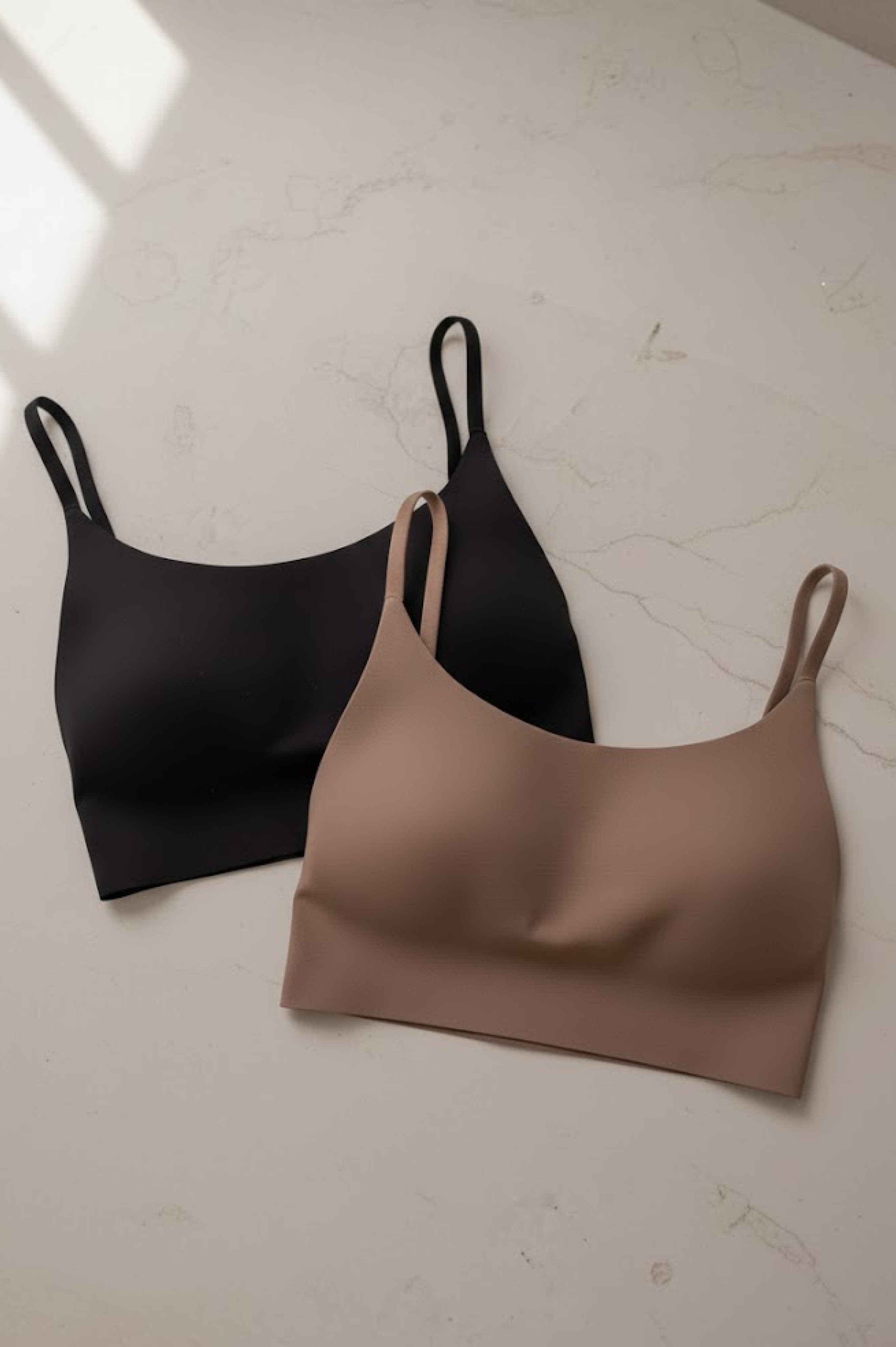 Combo Top Isabela Chocolate + Top Isabela Preto