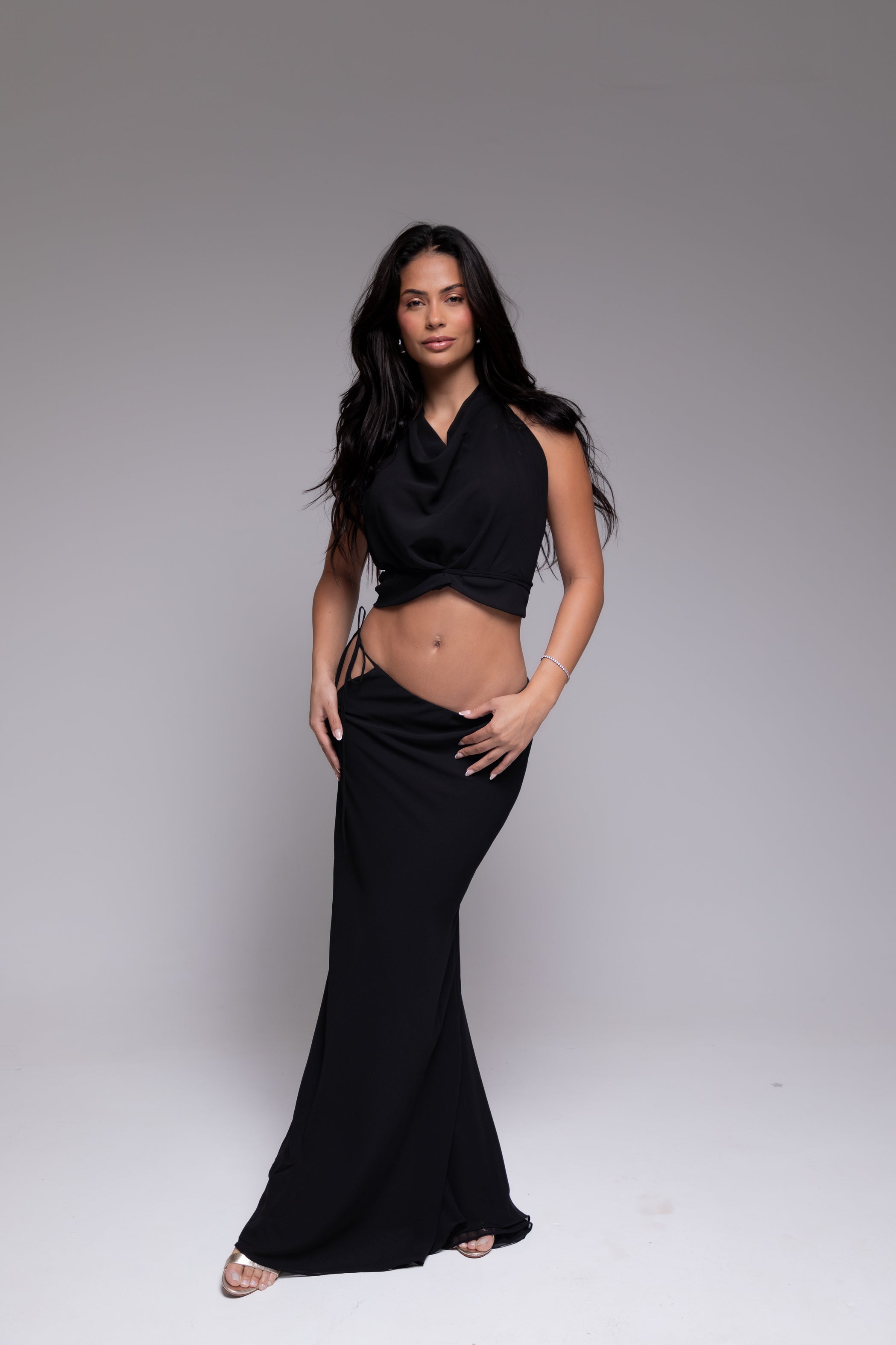 Conjunto Blusa e Saia Barbara em Crepe de Seda Preto