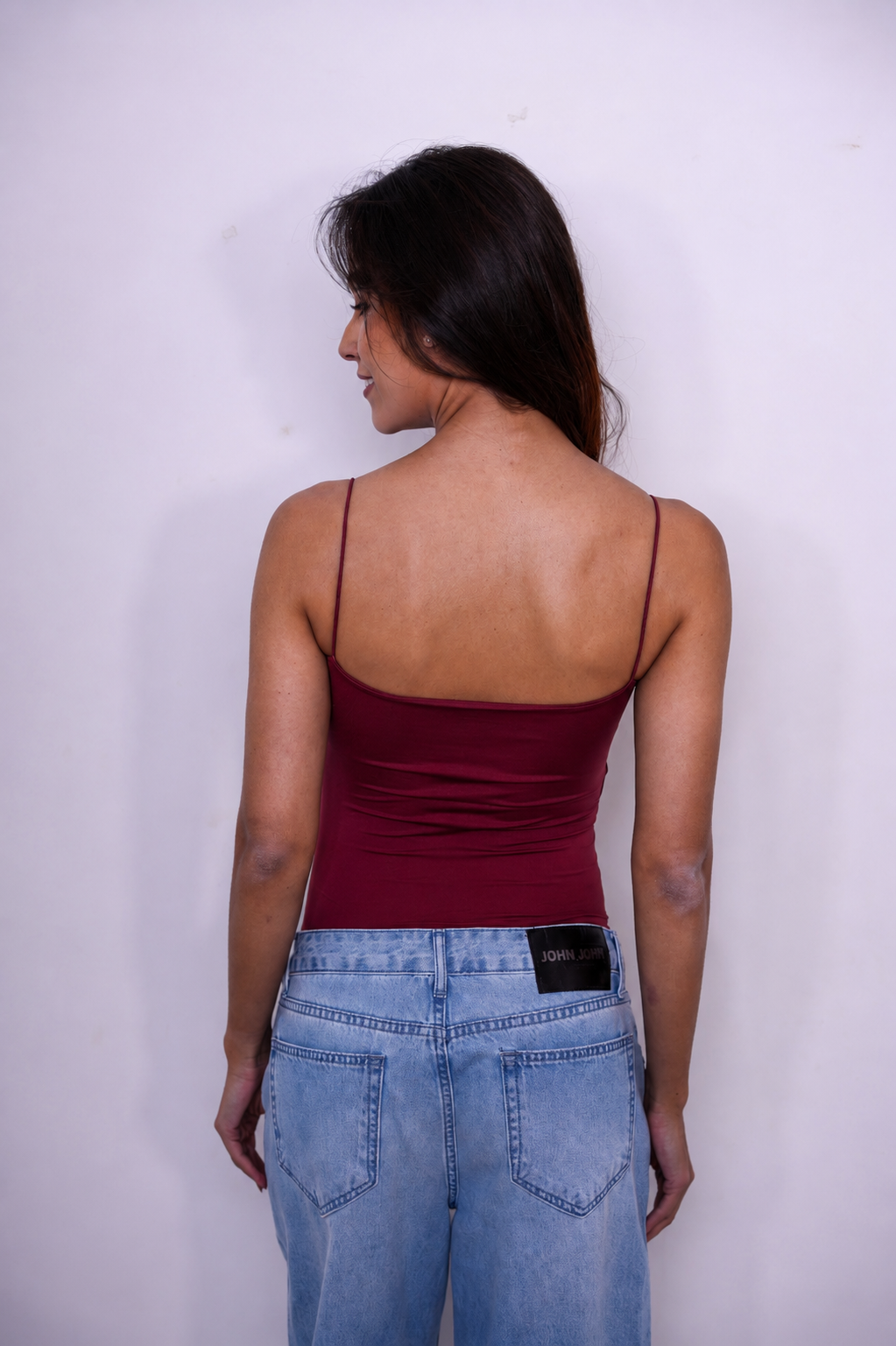 Combo 3 Bodies Alças Finas Essenciais — Preto, Off White e Bordô