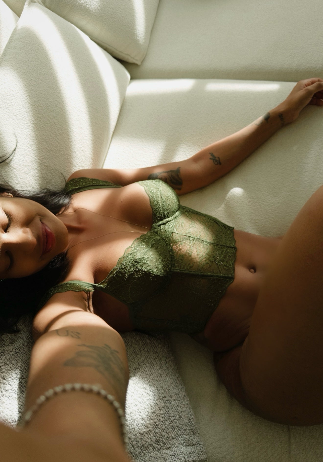 Conjunto Corset Em Renda E Tule Com Alças De Babado Verde Diana