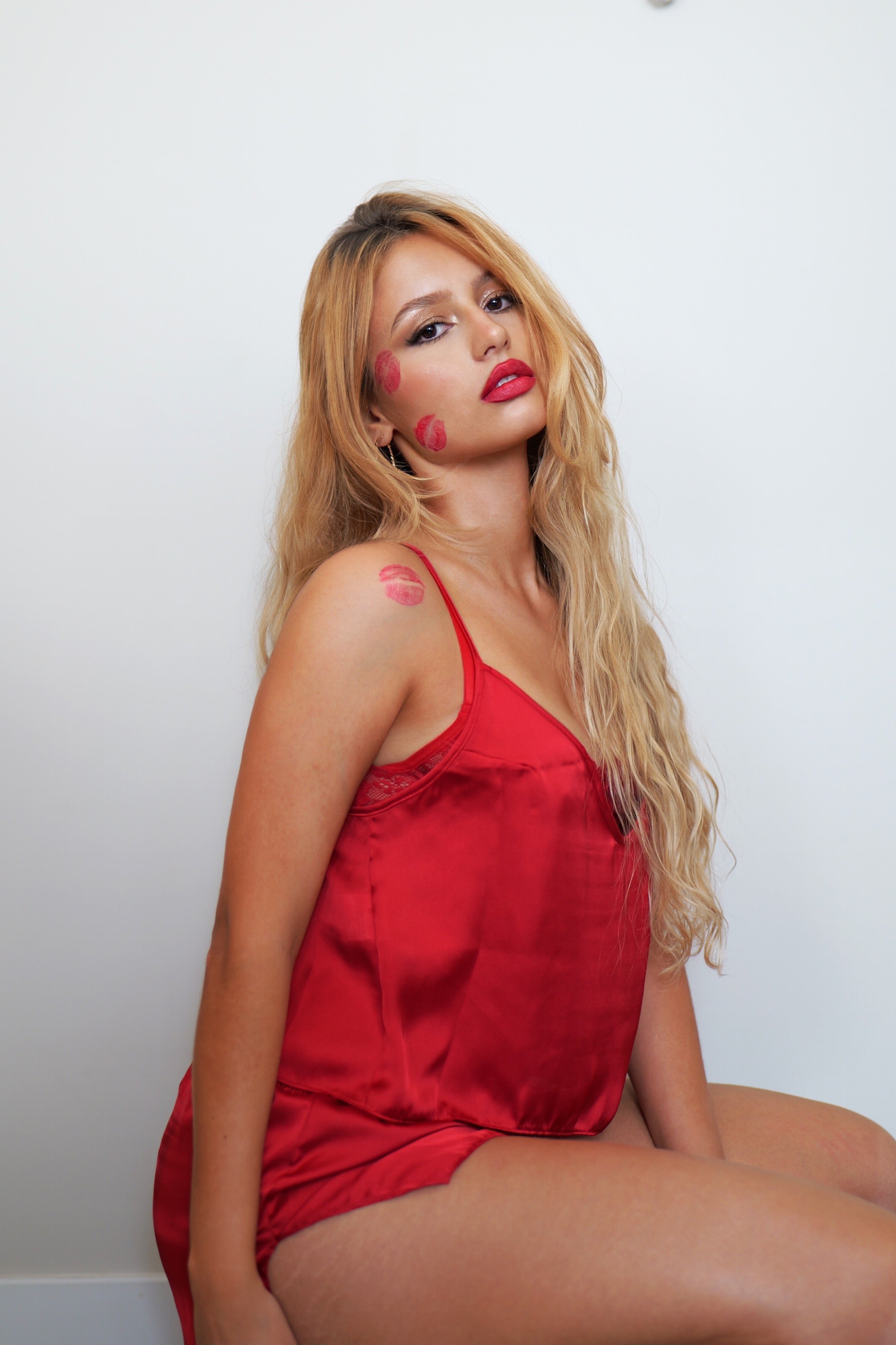 Shortdoll Alças Finas Em Cetim De Seda Com Amarração Essencial Vermelho