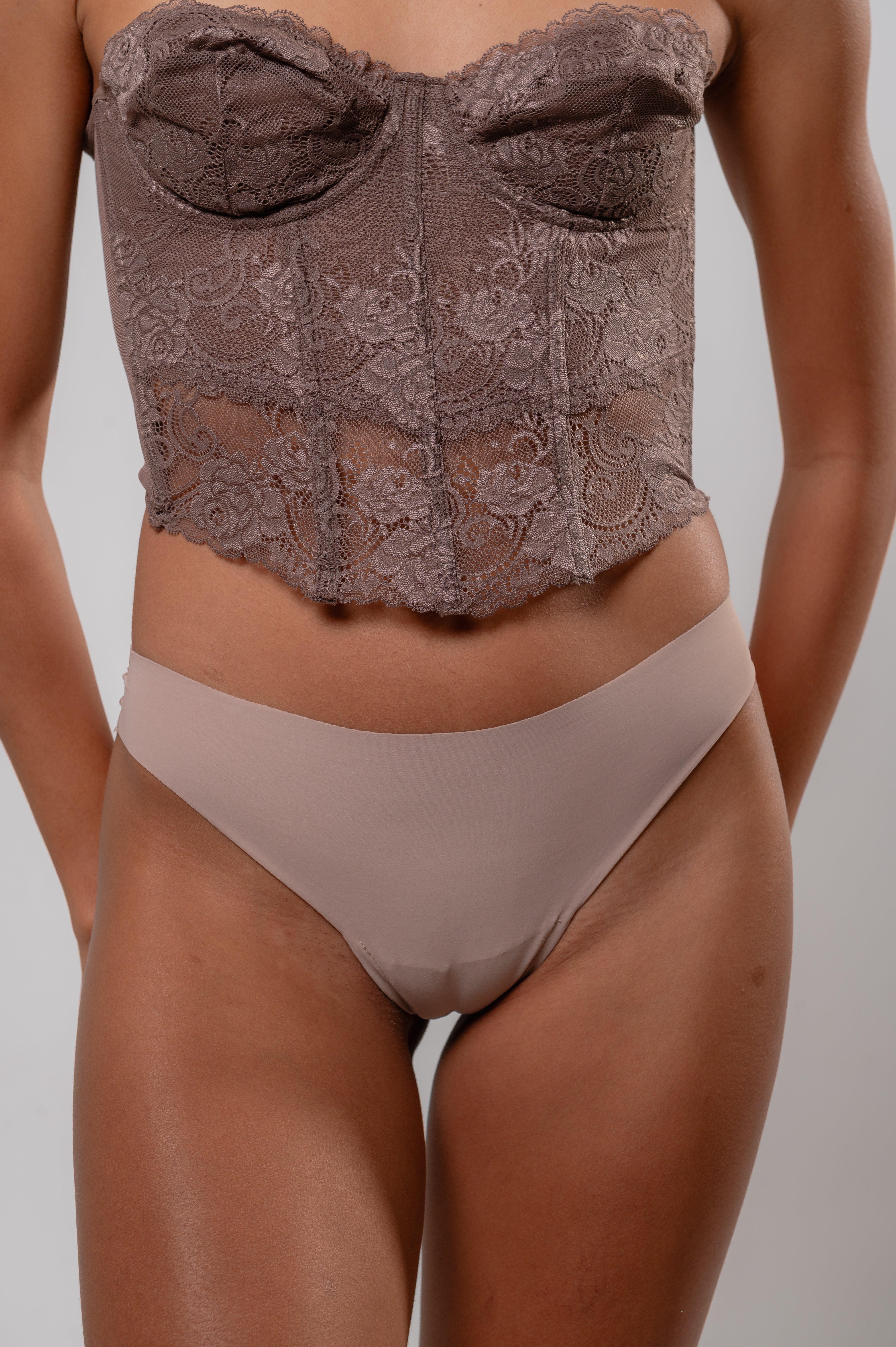 Calcinha Invisível Fio Dental sem Costura Nude