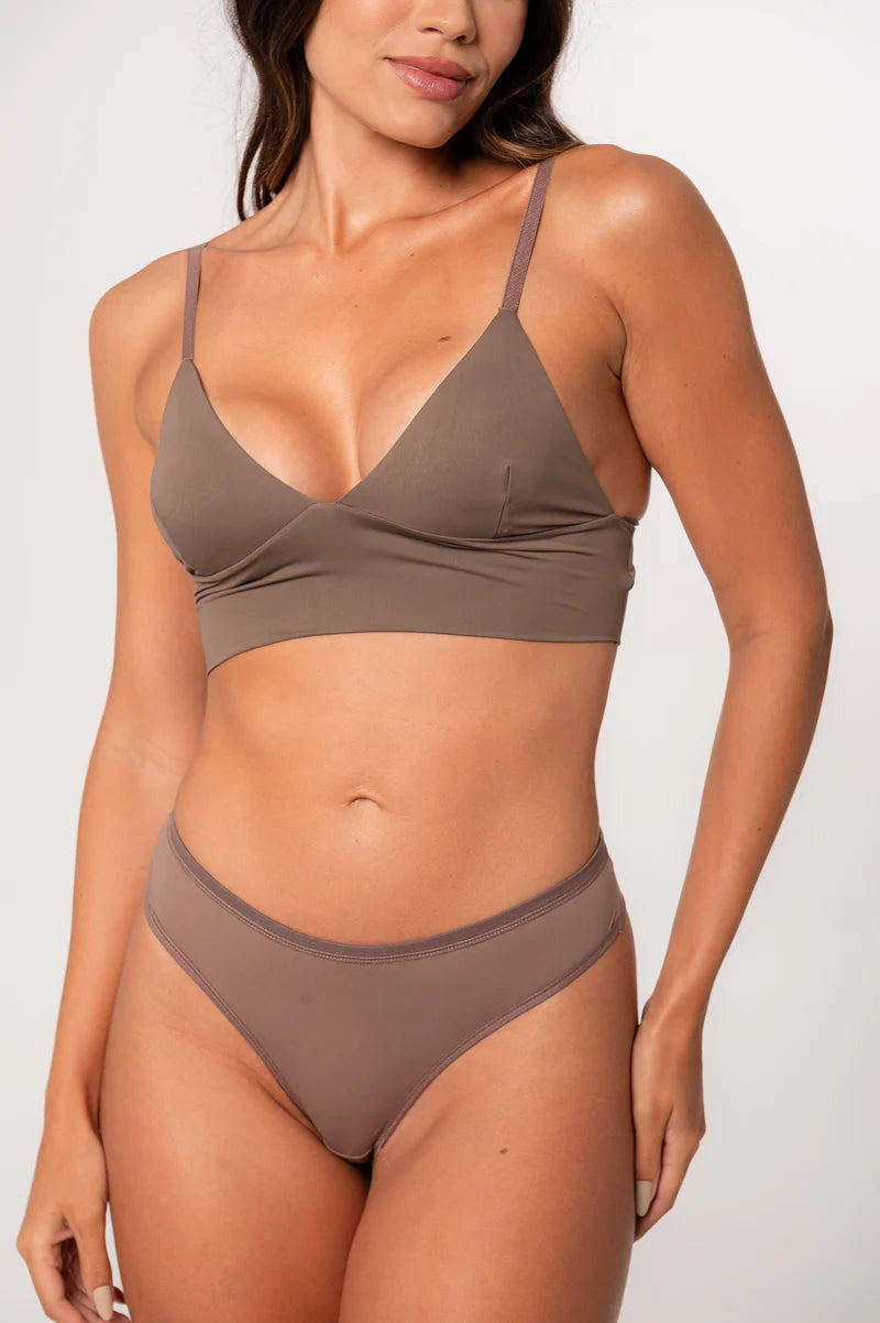 Combo Top Marcela Chocolate + Top Marcela Preto