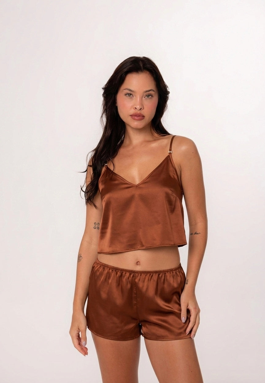 Shortdoll Alças Finas Em Cetim De Seda Com Amarração Essencial Marrom