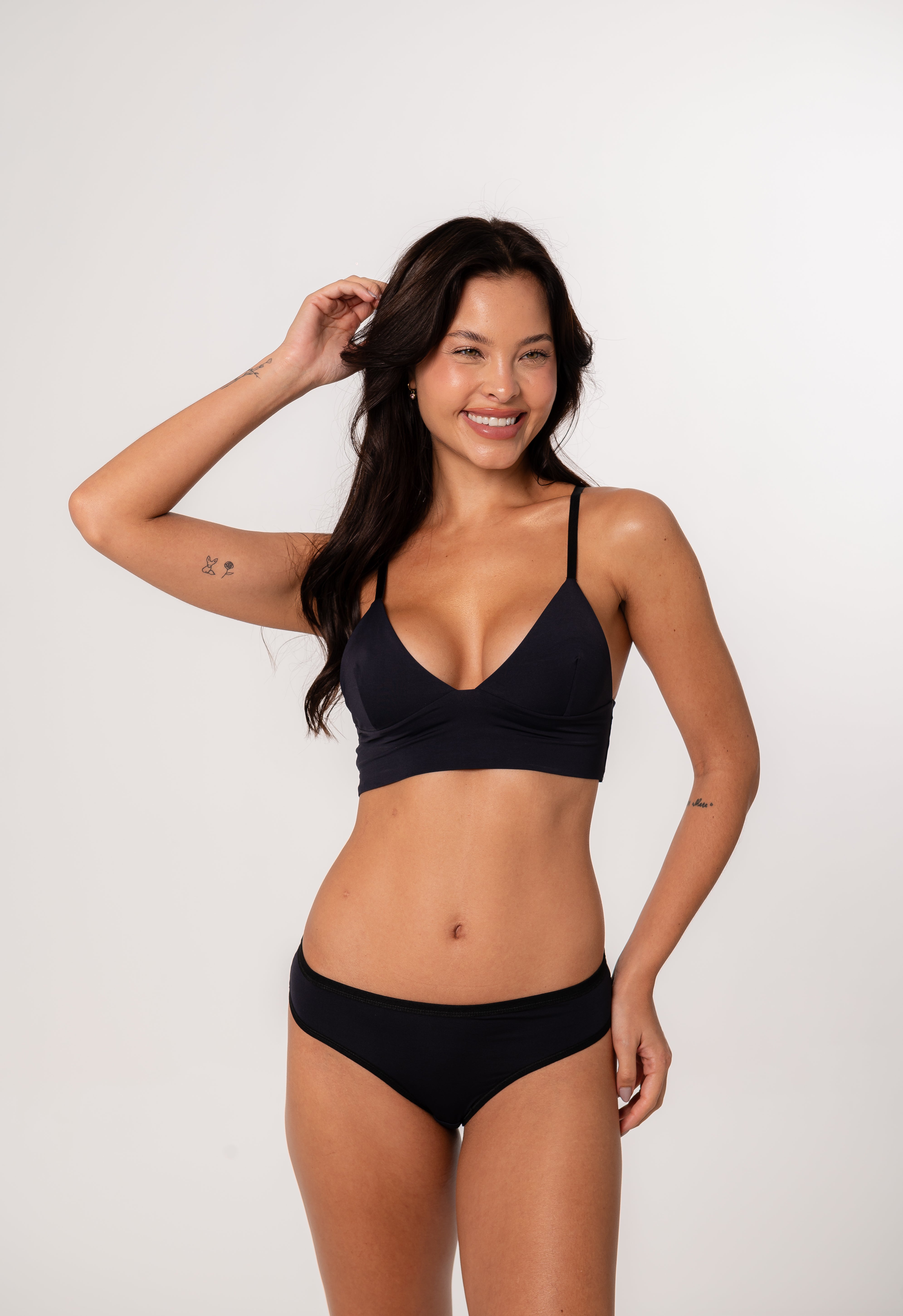 Top Triângulo Microfibra Marcela Preto